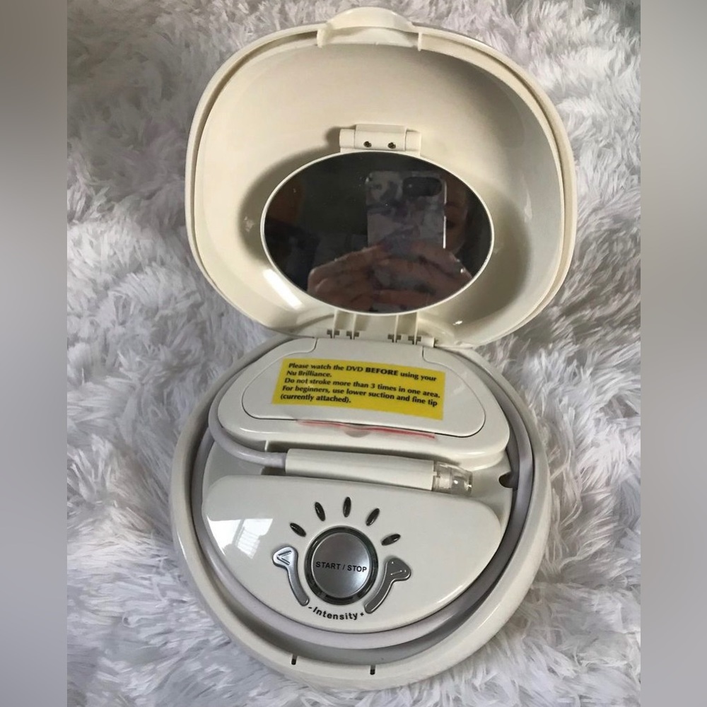 NuBrillance Microdermabrasion Machine & Kit